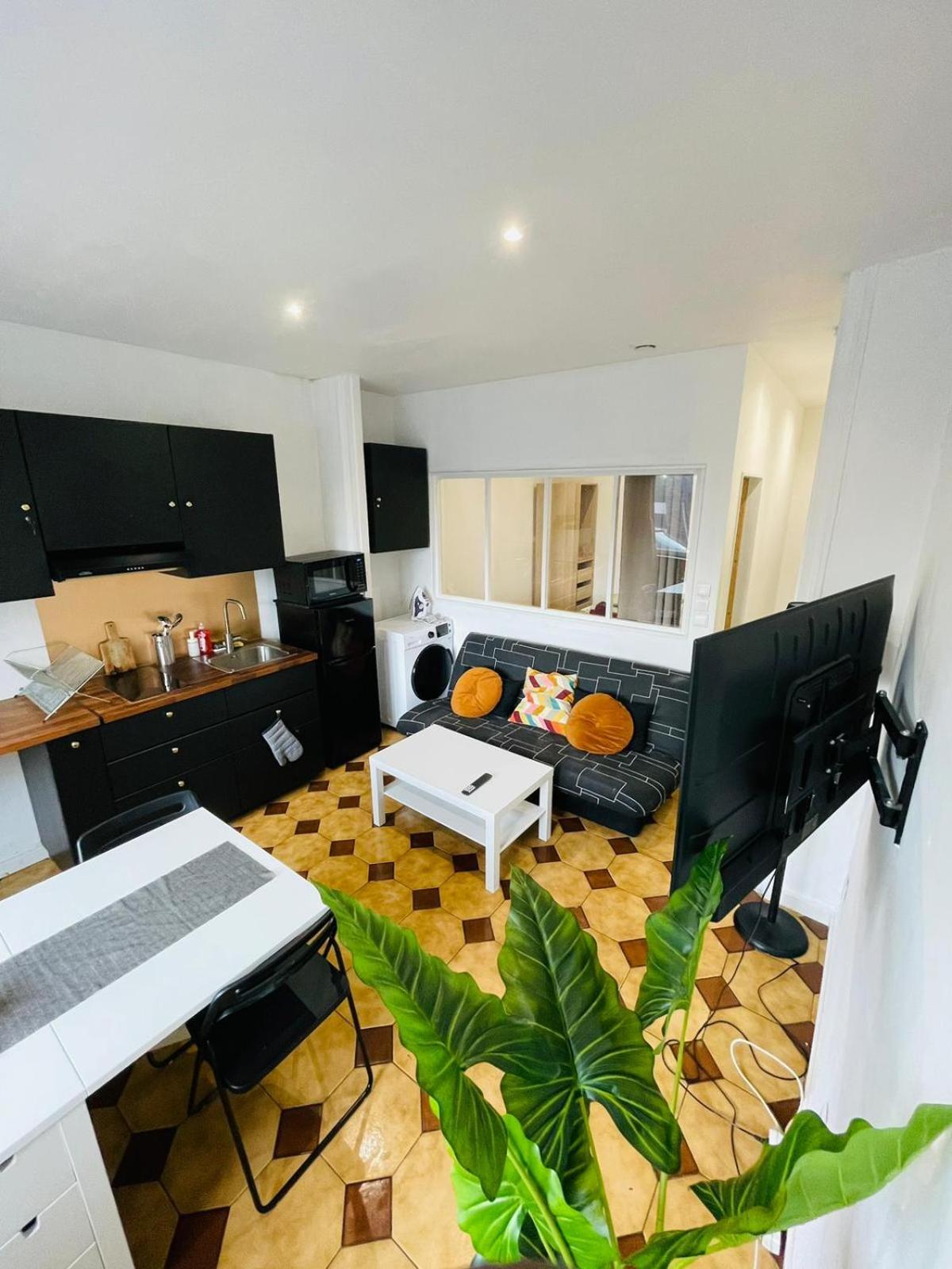 Appartement Oasis De Confort ทูร์กวง ภายนอก รูปภาพ